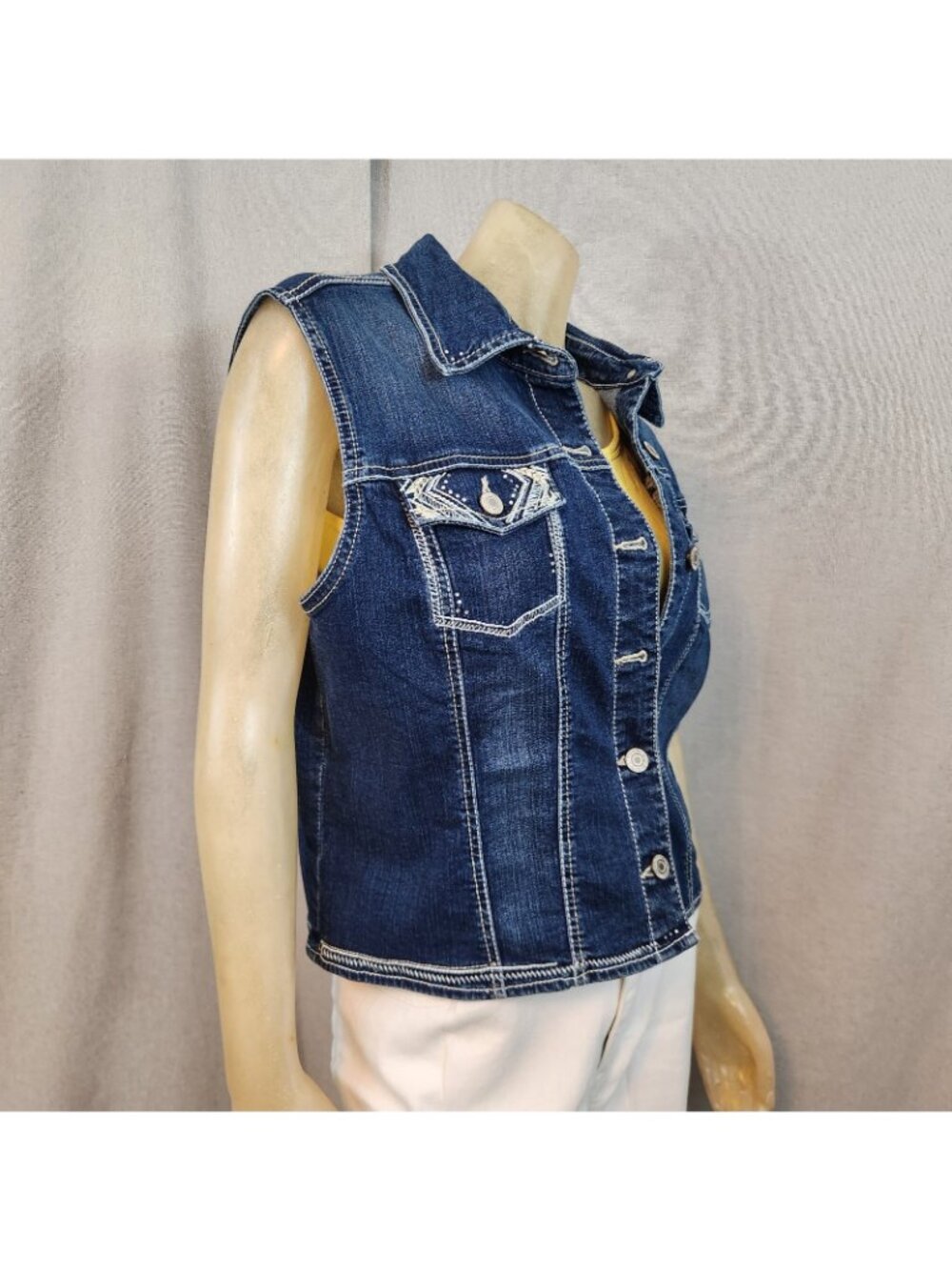 Rhythm In Blues Denim Blue Jean Button Vest XL XLARGE Sleeveless Embellished - Picture 3 of 6
